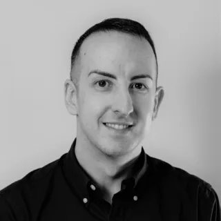 shoulder height image of ben steele
