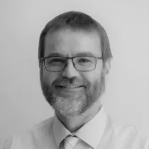 Shoulder height photo of Carl Davies