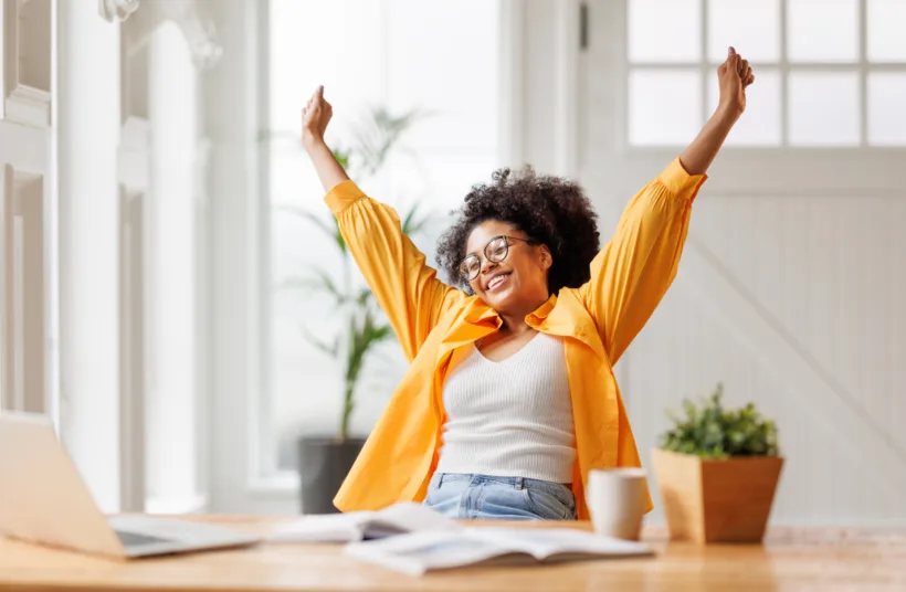 Woman-freelancer-looking-happy